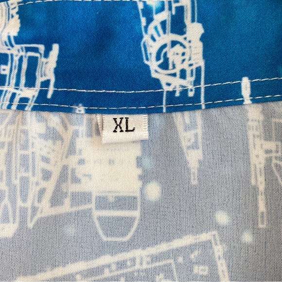 Men's Star Wars Shirt Size XL Button Up All Over Starfighter Blueprint - Picture 3 of 8